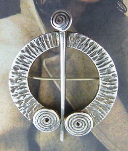 【送料無料】ネックレス　スターリングシルバーアイルランドブローチピンビンテージsterling 925 sterling silver irish penannular brooch pin vintage hallmarked