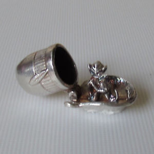 【送料無料】ネックレス　ビンテージシルバーレアオープニングアイリッシュvintage silver rare opening irish hat charm