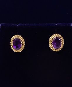 【送料無料】ネックレス　イエローゴールドアメジストスタッドイヤリング×amethyst stud earrings in 9ct yellow gold 10mm x 8mm