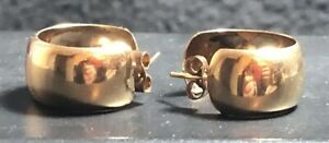 【送料無料】ネックレス　ゴールドスタッドイヤリングlovely 9ct gold chunky stud earrings