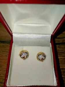 【送料無料】ネックレス ウェールズゴールドチューダースタッドイヤリングコートclogau 9ct welsh gold tudor court mother of pearl stud earrings|hokushin