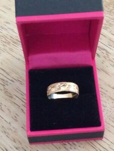 【送料無料】ネックレス　brand 9ct gold patterned wedding ring size0rrp 22999brand 9ct gold patterned wedding ring size 0 rrp 22999
