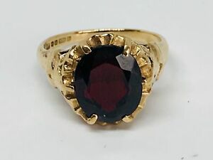 【送料無料】ネックレス　ゴールドガーネットリングlarge garnet single stone ring in 9ct gold｜hokushin