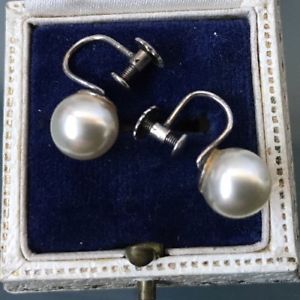 【送料無料】ネックレス　ヴィンテージシルバーイヤリングタイムスタンプvintage womens silver quality pearl earrings stamped