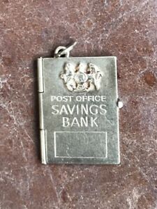 【送料無料】ネックレス　ゴールドビンテージquality opening post ice savings book 9ct gold charm vintage