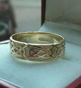 【送料無料】ネックレス　イエローゴールドケルトファッションリングサイズattractive 9ct yellow gold celtic wedding fashion ring 19902000s size m n