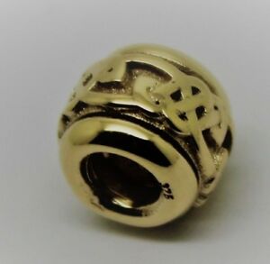 【送料無料】ネックレス　イエローゴールドブレスレットエクスプレスセルティックッドクラダビード9ct yellow gold 3d celtic claddagh bead for charm bracelet *free express post