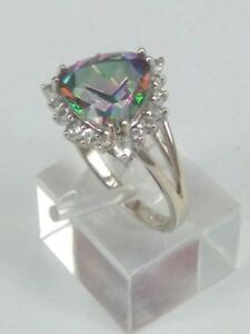 【送料無料】ネックレス　ホワイトゴールドミスティックトパーズリングサイズ9ct white gold mystic topaz ring size n