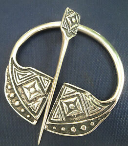 【送料無料】ネックレス セルティックアートシルバースコットランドブローチlarge celtic art ind silver scottish iona brooch hamish dawson bowman 1960s|hokushin