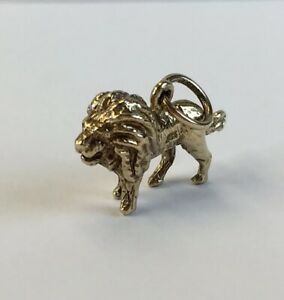 【送料無料】ネックレス スタンディング9ct gold lion standing charm 20mm in length|hokushin