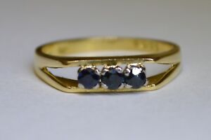【送料無料】ネックレス　ゴールドサファイアリング18ct gold and sapphire trilogy ring