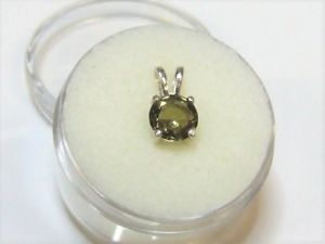 【送料無料】ネックレス　アースソリッドスターリングシルバーペンダントサファイアnatural earthmined sapphire in a solid sterling silver pendant 625 mm gem