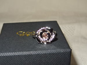 【送料無料】ネックレス　ウェールズシルバーローズゴールドローズピンクサファイアリングサイズ￥ welsh clogau silver amp; rose gold rose pink sapphire ring size m rrp 179