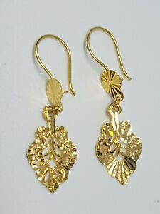 【送料無料】ネックレス　21kサウジイアリング21k solid saudi gold leaf dangling earrings 32,487円