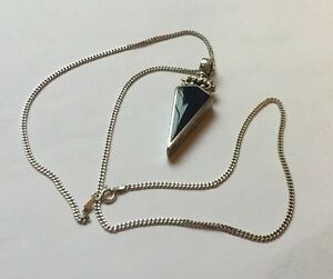 【送料無料】ネックレス　スターリングシルバーラピスパールスポイトペンダントチェーンhallmarked sterling silver lapis mother pearl dropper pendant flower curb chain｜hokushin