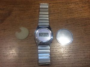【送料無料】　腕時計　ビンテージメンズフランスステンレススチールデジタルvintage mens french lcd watch yema quartz working order stainless steel digital