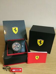 【送料無料】　腕時計　scuderia ferrari30mラップタイムchrono ミントstunning scuderia ferrari mens 30m laptime chrono watch mint condition