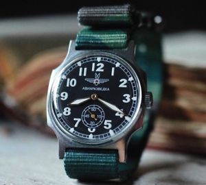 ソ連軍時計KGBボストークVostok Amphibia手巻き時計200m防水 楽天市場