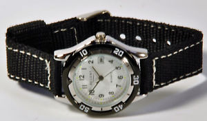 【送料無料】　腕時計　リージェントリボンキャンバスregent children wrist watch 10atm white with ribbons canvas 68007910