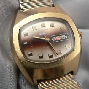 【送料無料】　腕時計　ビンテージオートメンズvintage wittnauer automatic mens wristwatch self winding watch 17j day date