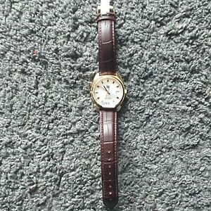 【送料無料】　腕時計　lip watch