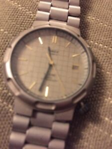 【送料無料】 腕時計 ビンテージステンレスメンズvintage timex stainless steel mens wrist watch