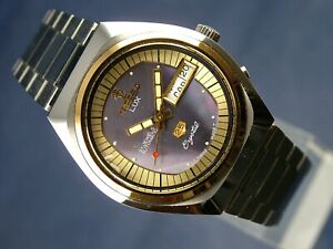 【送料無料】　腕時計　ビンテージレトロスイスルクスvintage retro swiss tressa lux crystal automatic watch 1970s nos cal as 5206｜hokushin