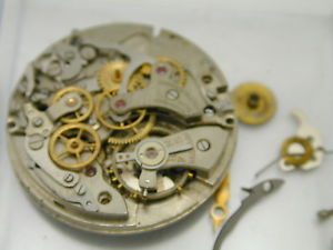 【貨物輸送無料】 ウオッチ ビンテージクロノグラフムーブメントvintage landern 51 chronograph movement perfect balence as pictured