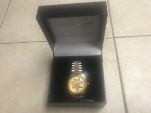 【貨物輸送無料】 ウオッチ 徽章chp badgedate watch
