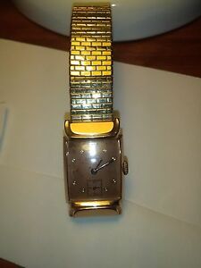 【送料無料】　腕時計　メンズbulova mens wrist watch circa 1940