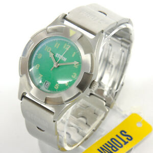 【送料無料】　腕時計　ビンテージアクアダイバーグリーンウォッチstorm vintage watch aqua diver green