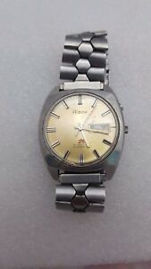 【貨物輸送無料】 ウオッチ リコーricoh   vtg  watchday amp; date  automatic 21 jewels