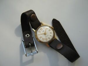 【送料無料】　腕時計　zarjaзаряソビエトussrzarja заря gold plated soviet watch ussr