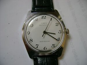 【送料無料】　腕時計　lot 1vintage men automatic timex1979run and keep timelot 1 vintage men automatic timex 1979 run and keep time