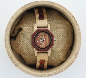 【送料無料】　腕時計　womanwatchpersonalized wood watch, wood watch, wooden watch, watch, womanwatch, engraving 17,005円