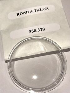 【送料無料】　腕時計　プラスチックヴィンテージクロノグラフ189190サイズ32x35 mmcrystal, plastic, vintage chronograph clamshell patent 189190 size 32x35 mm