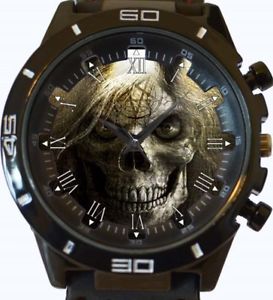 【送料無料】　腕時計　ゴシックスポーツベストセラーgothic satanic skull pentagram gt series sports wrist watch fast uk seller