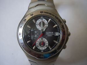 【送料無料】　腕時計　クロノグラフmens lorus chronograph gift quartz