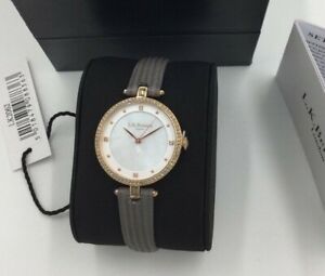 【送料無料】　腕時計　ベネットレディースラテパールウォッチストラップlk bennett ladies latte leather strap mother of pearl watch lk2062