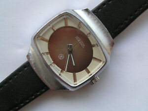 【送料無料】　腕時計　メンズビンテージロシアウォッチソケースmens vintage russian watch raketa ussr serviced rare case