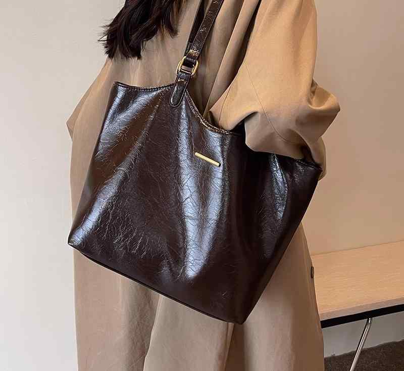 トートバッグ ハンドバッグ バッグ 鞄 肩掛け 手提げ ショルダー レディース 女性用 PUレザー 2way 無地 黒 白 茶 収納 大容量