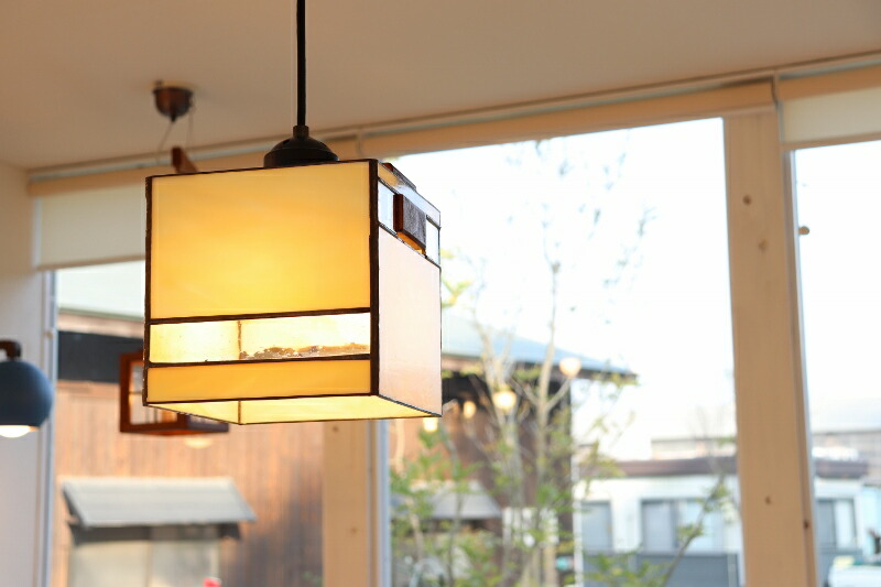 Hom Kobako シャンデリア火具 ステンドグラス 和風ライター 畳 Midlandswoodchip Co Uk