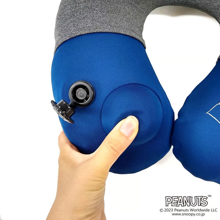 スヌーピーネックピローポンプ式ハウス柄ポンプ内蔵空気枕携帯枕U字ピローかわいいスヌーピーグッズ飛行機機内リラックス首枕トラベルエアー枕エア枕旅行用品【定形外郵便配送専用商品で送料510円】
