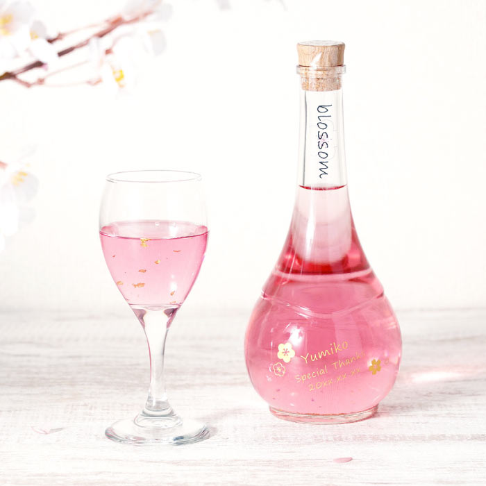 市場 母 贈り物 単品 還暦祝い 女性 桜 名入れ かわいい 和歌山 60代 プレゼント ピンク 名前入り ギフト さくら梅酒 お酒 梅酒 500ml 誕生日