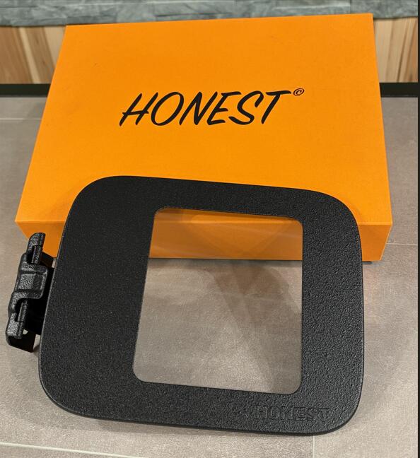Honest 三菱 デリカ d:5 ガラスリッド 調整プレート付き(ラプター塗装)|HONEST Hawaii
