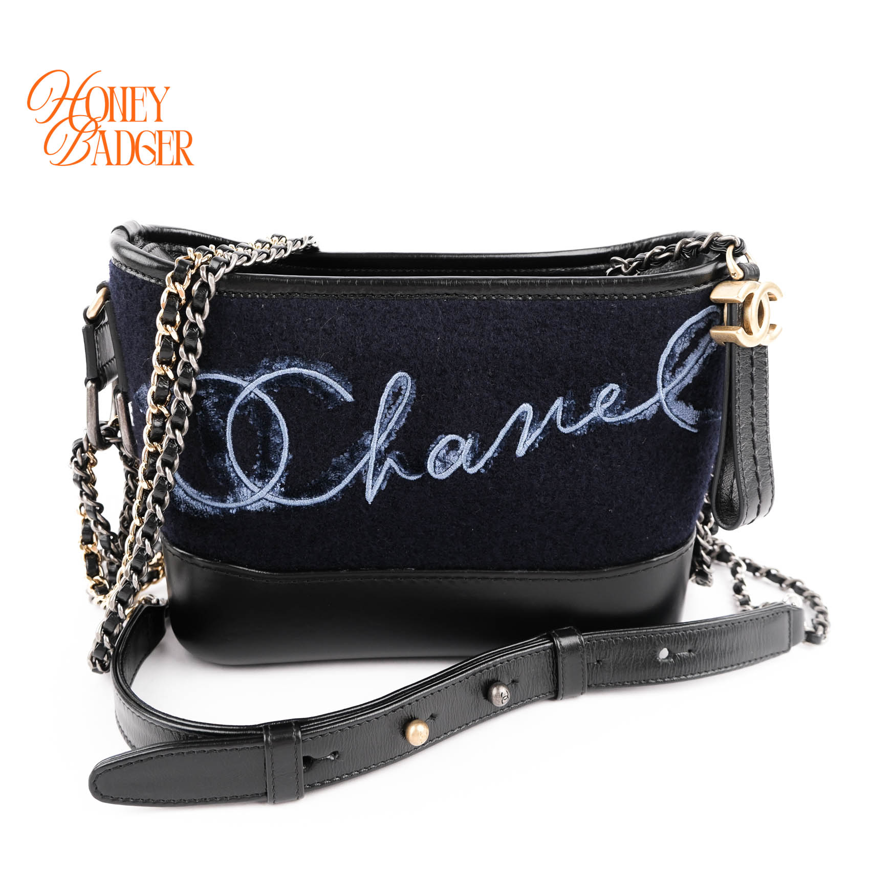 【中古】 【美品】 CHANEL シャネル ガブリエル ドゥ シャネル スモール ホーボーバッグ ウールフェルト カーフレザー ネイビー ブラック 2WAY チェーンショルダーバッグ G3618 26256337 カード 保存袋 送料無料｜ハニーバジャー ラックス
