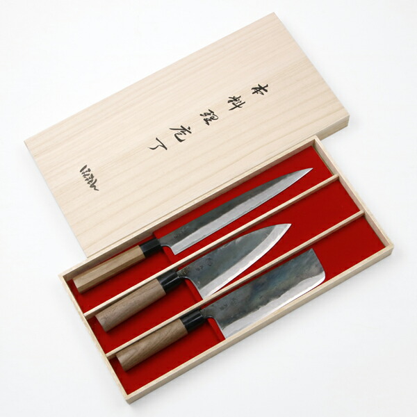 ★高級和包丁★堺包丁 武重別作 2本 楽天市場】堺 重勝 一般向和包丁 2本組 出刃150 柳刃210 木箱入 贈り物