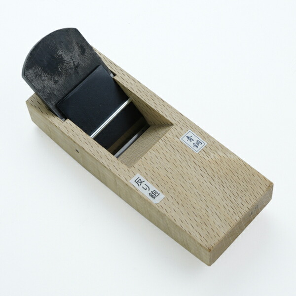 飛鳥　鉋 楽天市場】飛鳥 自由角面取鉋 30mm 青紙2号 極軟鉄 白樫6寸5分台 二枚