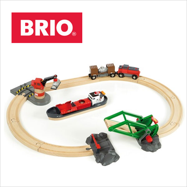 入れもの船がついた港の軌跡仕掛ける BRIO（ブリオ）カーゴハーバーセット木製軌跡仕掛ける 木の手あそび 生み出すこと祝賀会 鉄道車両  コンテナシップ 港【BRIO ブリオ 軌跡仕掛ける】