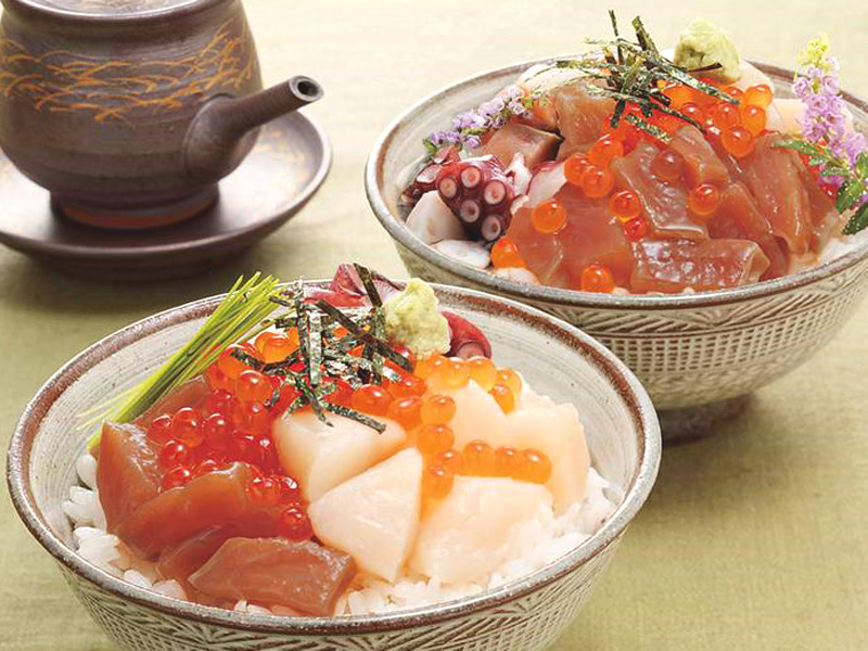 楽天市場】送料無料 北海道 海鮮丼 冷凍 ７種の彩り 海鮮丼 ４個 海鮮丼セット 北海道 海鮮ギフト 海産物ギフト : 北海道食材専門店 北海道 トーマ